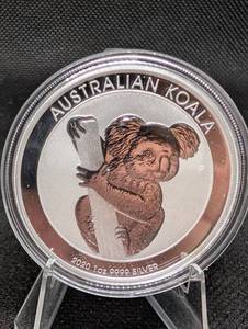 lot 27 image: Australian Koala 2020 1 oz .9999 Silver Coin - 1 Dollar