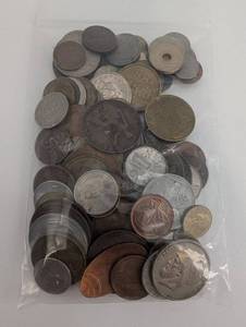 lot 114 image: Foreign Coins - 1 lb Assortment