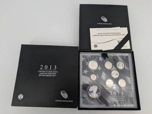 lot 124 image: 2013 United States Mint Limited Edition Silver Proof Set - 1 oz American Eagle (West Point, W)