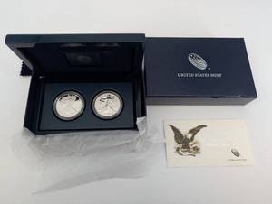 lot 139 image: United States Mint 2012 American Eagle San Francisco Two-Coin Silver Proof Set