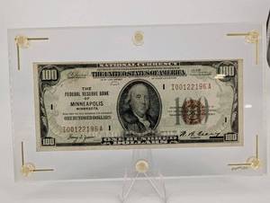 lot 141 image: Federal Reserve Note - US $100 Bill - Minneapolis FRB - Serial I00122196A
