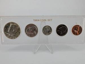 lot 149 image: 1964 Uncirculated Date Set