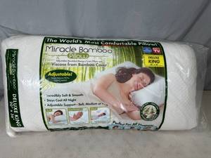 lot 18 image: New Miracle Bamboo Pillow - King Size