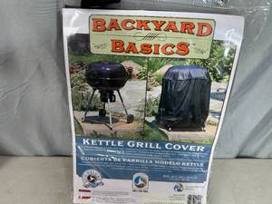 lot 23 image: New Kettle Grill Cover