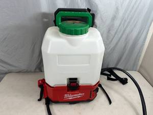 lot 9 image: Milwaukee M18 18-Volt 4 Gal. Lithium-Ion Cordless Switch Tank Backpack Lawn Sprayer