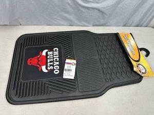 lot 44 image: New Chicago Bulls NBA Auto Floor Mats