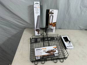 lot 62 image: New Grill Pro Grilling Acessories