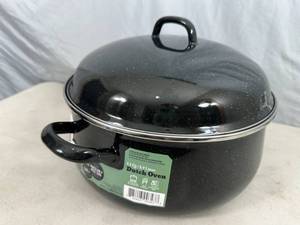 lot 104 image: New Granite Ware 9.5 Quart Dutch Oven Pan with Lid