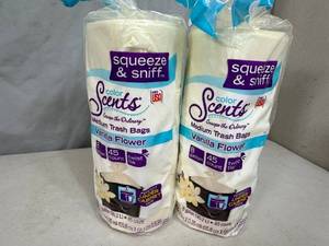 lot 145 image: 90 New 8 Gallon Scented Trash Bags