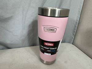 lot 212 image: New Thermos Icon Series 16 oz Travel Mug