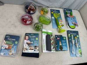 lot 309 image: New Kitchen and Cooking Accessories