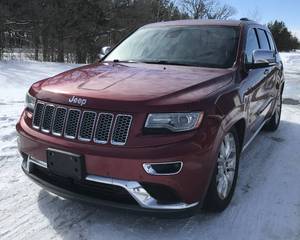 lot 2 image: 2014 Jeep Grand Cherokee Summit 4X4