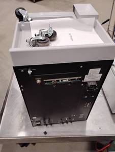 lot 21ET image: Chromatography System (604077)