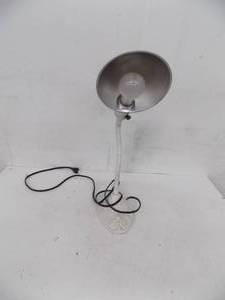 lot 25 image: Vintage Desk Lamp