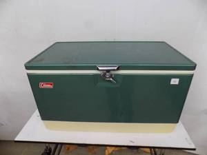 lot 48 image: Coleman Cooler