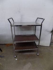 lot 59 image: Server Cart on Casters
