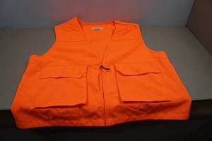 lot 25 image: Magellan Outdoors Blaze Orange Vest - 3XL