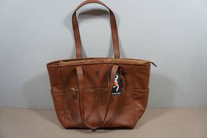 lot 34 image: Browning Concealed Carry Purse