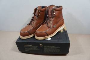 lot 41 image: Irish Setter Wingshooter Mens 7 Hunting Boots Style 838 - Size 9