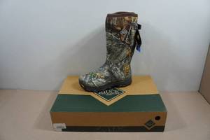 lot 56 image: Muck Boots Mens Arctic Ice AF Grip AT Boots - Size 8