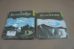 lot 98 image: 2 Blackfish Angler UPFCooling Gaiters