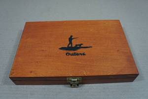 lot 116 image: Outers Gun Cleaning Kit