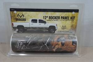 lot 121 image: Realtree 12 Rocker Panel Kit