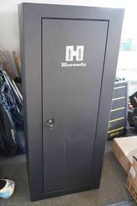 lot 1S image: Hornady Metal Gun Cabinet - 16 Long Gun Capacity