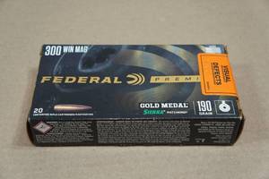 lot 175 image: 20 Federal Premium .300 Win Mag 190 Gr Gold Medal Sierra Matchking Ammo