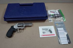 lot 1K image: Colt King Cobra Stainless Steel .357 Magnum Double-Action Revolver - 3 Barrel