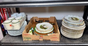 lot 157E image: Wildlife Dishes and Accessories