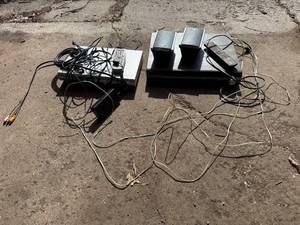 lot 29 image: Sony HCD-HDZ273 DVD Receiver & Sanyo DWM-400 DVD Player & 2 Sony Speakers