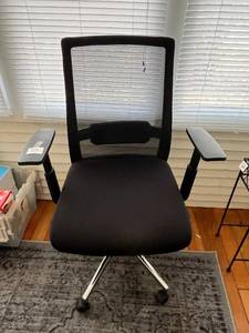 lot 73 image: Office Chair - Ergonomic Mesh Back, Black Upholstery, Chrome Base
