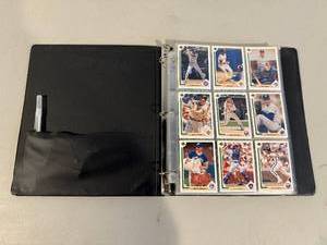 lot 126 image: Topps Baseball Card Binder Collection - 1980s-1990s Stars & Rookies