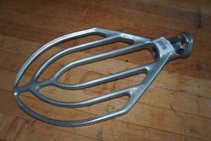 lot 19 image: Industrial Mixer Attachment - Flat Beater