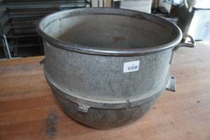 lot 9 image: Industrial Mixer Bowl - 60 Quart