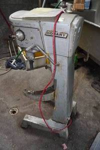 lot 11 image: Hobart Industrial Mixer Model D-300