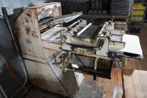 lot 26 image: ACME Rol-Sheeter