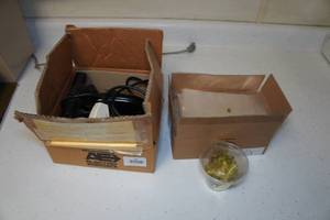 lot 62 image: Bag Sealer with Bags and Twist Ties