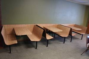 lot 81 image: 3 Wall Style Laminated Contoured Booths