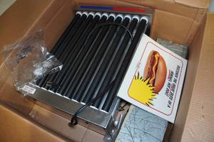 lot 932 image: Commercial Hot Dog Roller