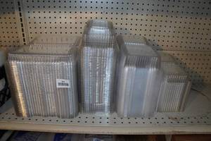 lot 975 image: Assorted Sized Clam Shell To Go Containers