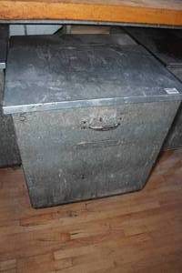 lot 438 image: Galvanized Storage Bin