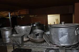 lot 912 image: Assorted Baking Utensils and Pans