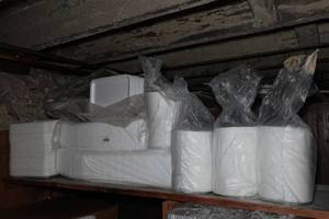 lot 956 image: Foam Plates and Trays