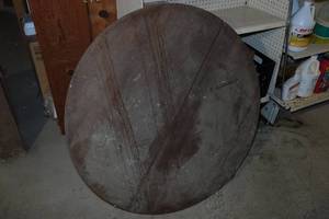 lot 996 image: Antique Spencer Table Company Expandable 43 Round Table Top