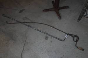 lot 766 image: Antique Hand Crank and Hook