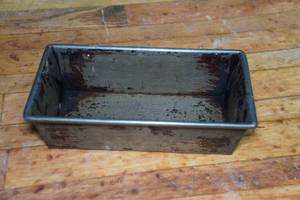 lot 125B image: 15 8x4 Mini Loaf Pans