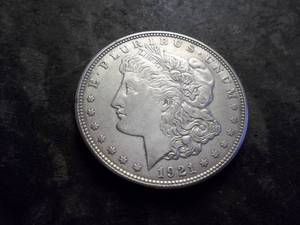 lot 29 image: 1921 D Morgan Silver Dollar