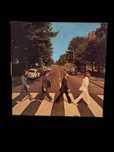 lot 68 image: The Beatles Abbey Road 2-LP Stereo Vinyl Set Apple Records